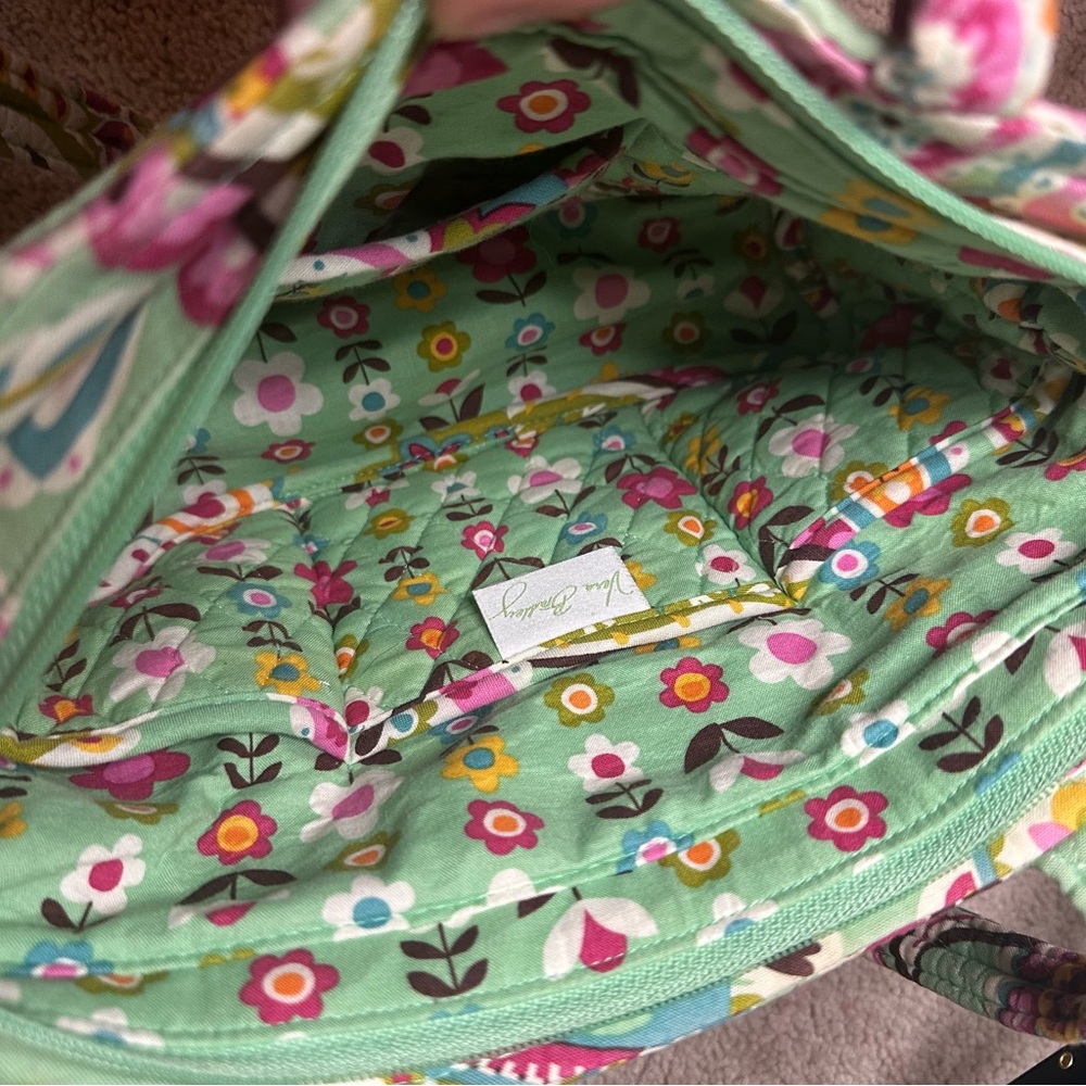 Vera Bradley Plum Crazy Tote & Turnlock Wallet – Retired Pattern - Picture 7 of 9